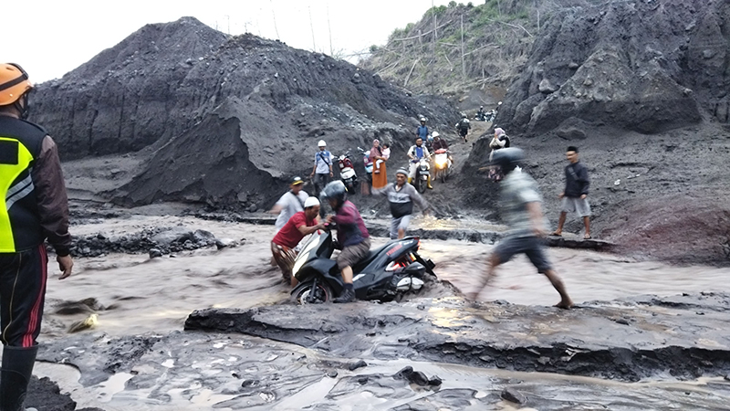 Banjir Lahar Hujan Semeru