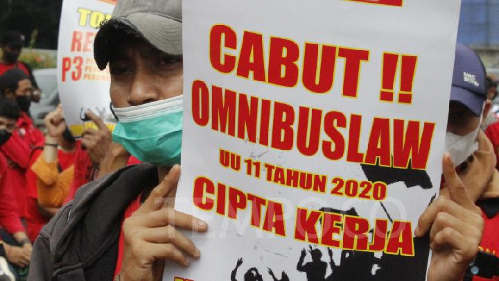 Tuntut Pembatalan Perppu Cipta Kerja