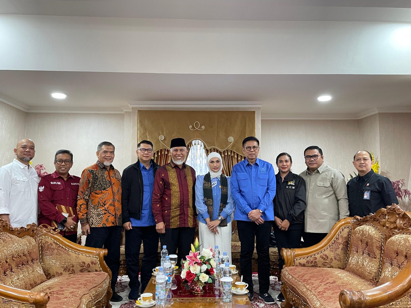 Bersama Gubernur Mahyeldi, Rico Alviano Sambut Kedatangan Komisi XII DPR RI di Sumbar